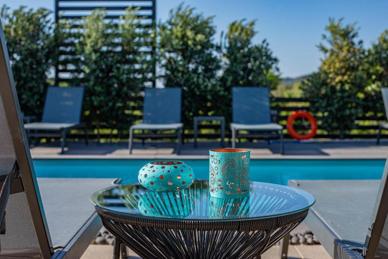 Villa Vega I "Heated" Pool, Next To Nature! Ханя Екстериор снимка